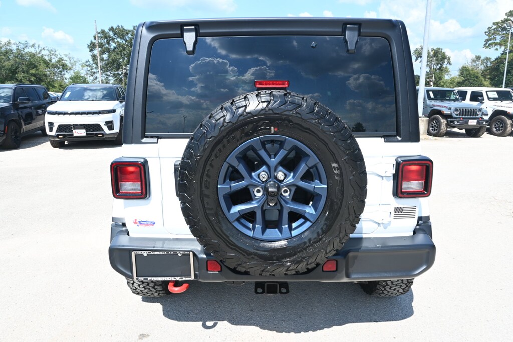 New 2026 Jeep Wrangler 4-Door Sport Sport Utility