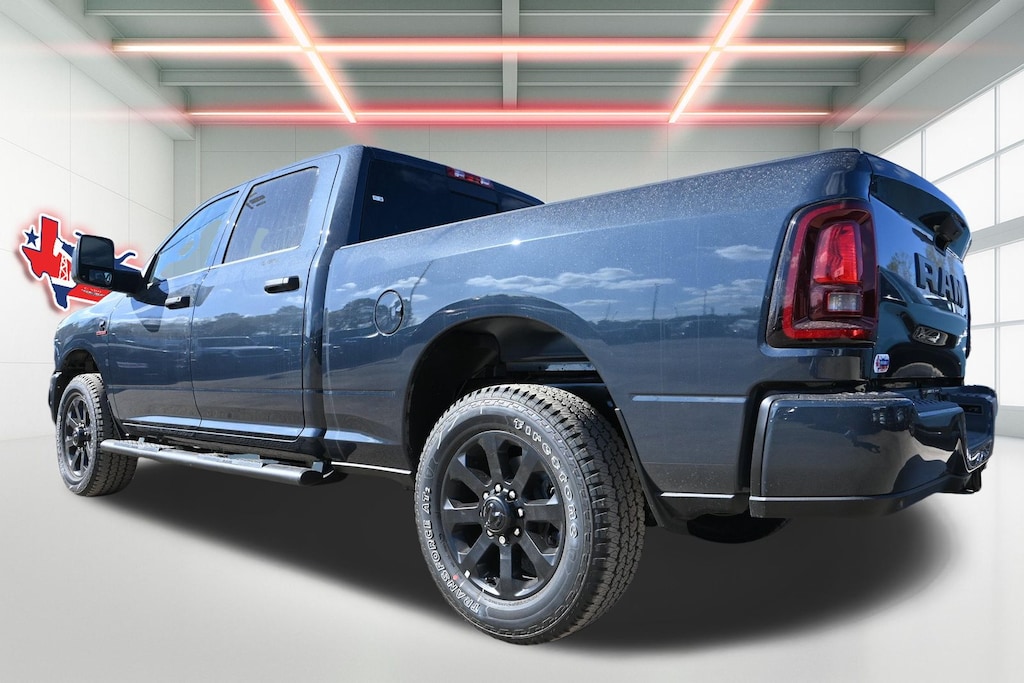 New 2026 Ram 2500 BLACK EXPRESS CREW CAB 4X2 6'4 BOX Pickup