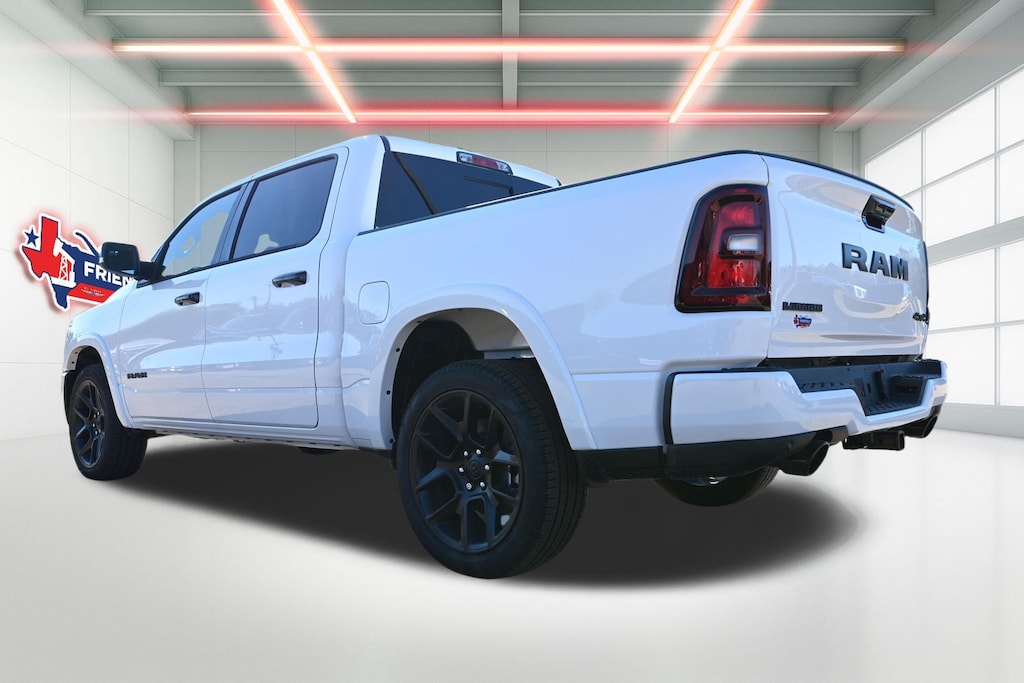 New 2026 Ram 1500 LARAMIE CREW CAB 4X4 5'7 BOX Pickup