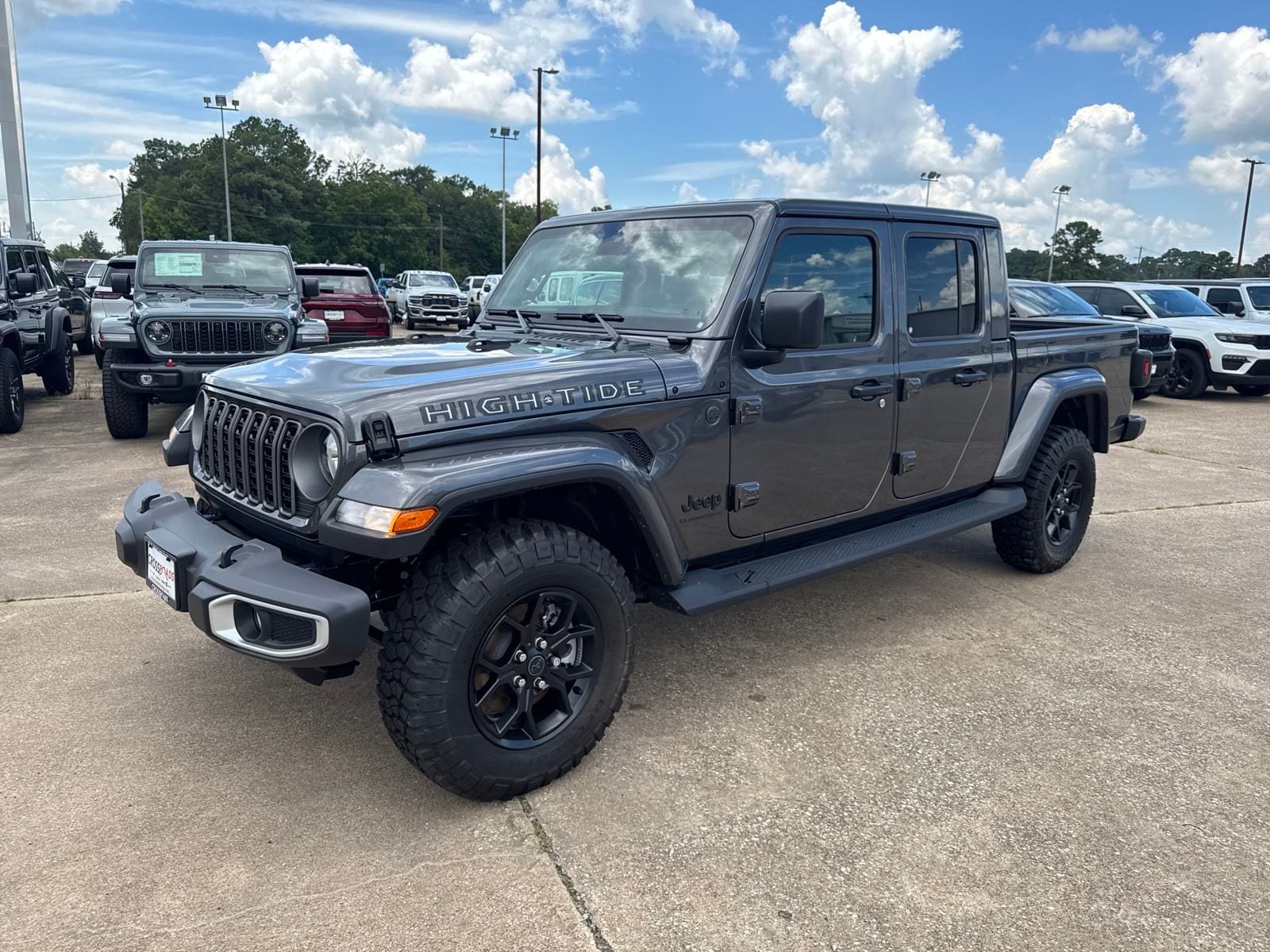 2025 Jeep Gladiator Pickup 