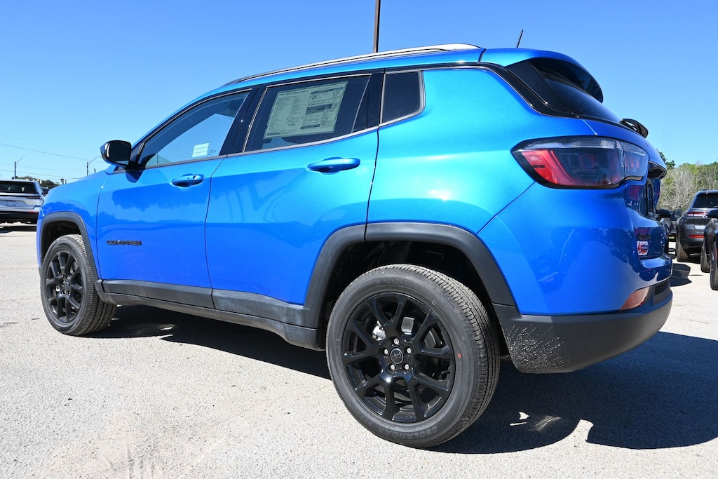 New 2026 Jeep Compass LATITUDE ALTITUDE 4X4 Sport Utility