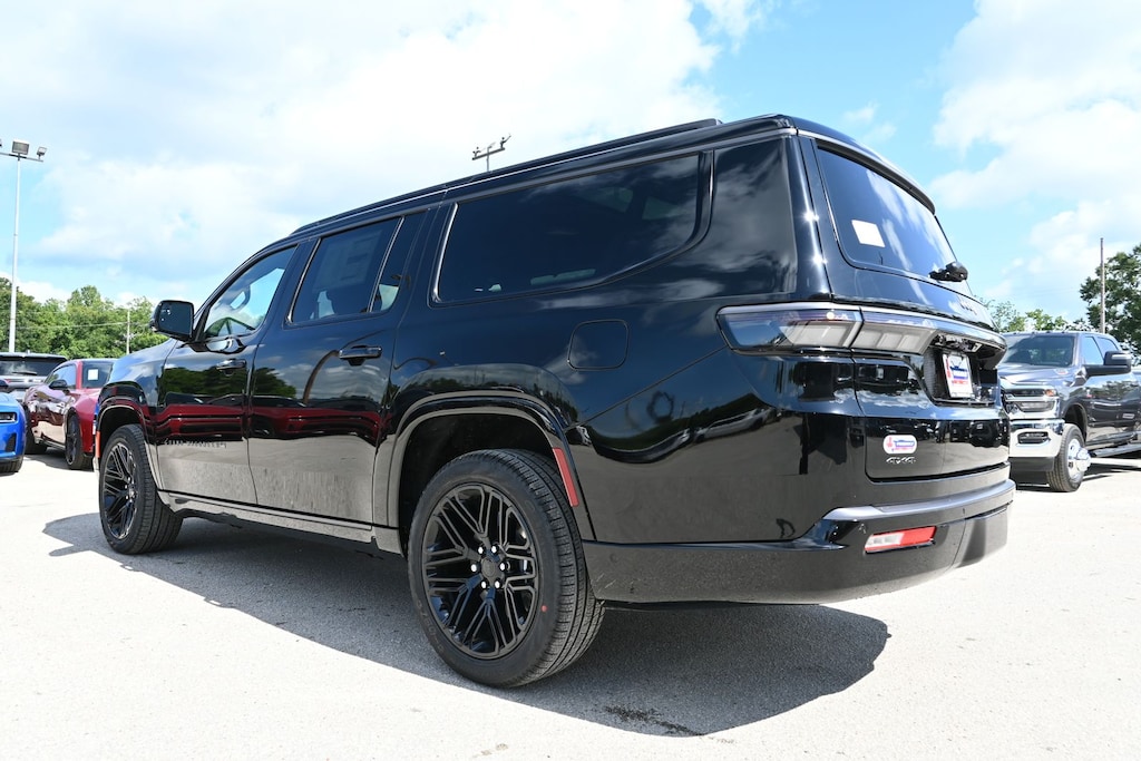 New 2026 Jeep Grand Wagoneer L LIMITED RESERVE 4X4 Sport Utility