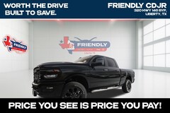 2026 Ram 2500 BLACK EXPRESS CREW CAB 4X4 6'4 BOX Pickup