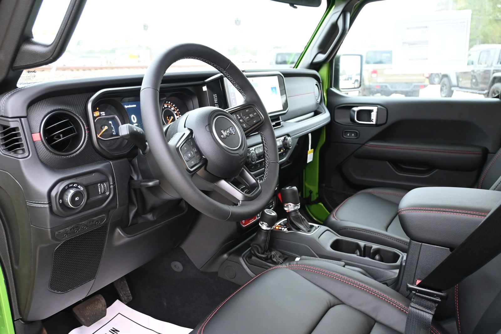 2025 Jeep Wrangler 4-Door Rubicon - Photo 8