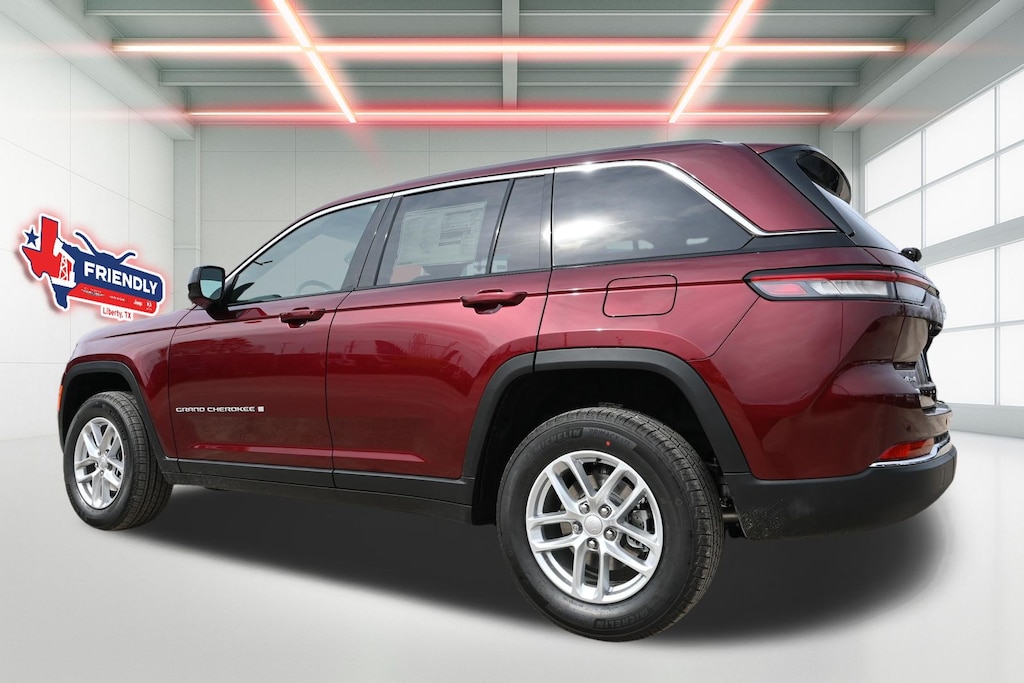 New 2026 Jeep Grand Cherokee LAREDO X 4X4 Sport Utility