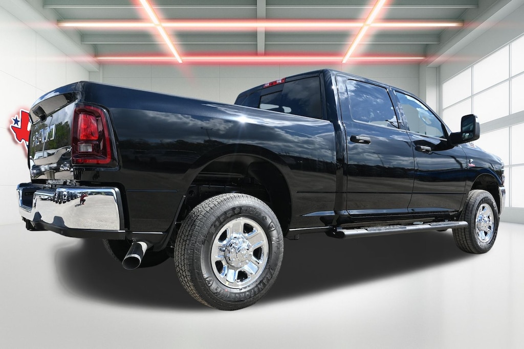 New 2026 Ram 2500 TRADESMAN CREW CAB 4X4 6'4 BOX Pickup
