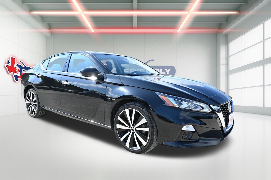 Used 2021 Nissan Altima 2.5 Platinum Sedan