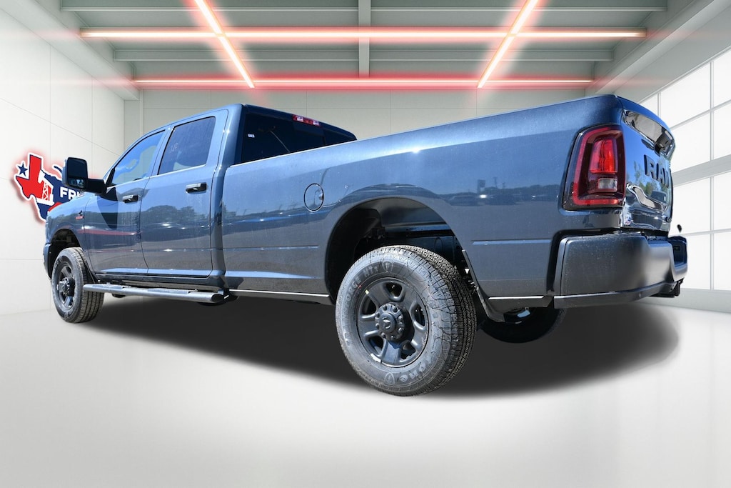 New 2026 Ram 3500 TRADESMAN CREW CAB 4X4 8' BOX Pickup