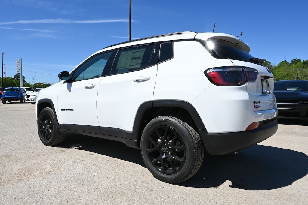 New 2026 Jeep Compass LATITUDE ALTITUDE 4X4 Sport Utility