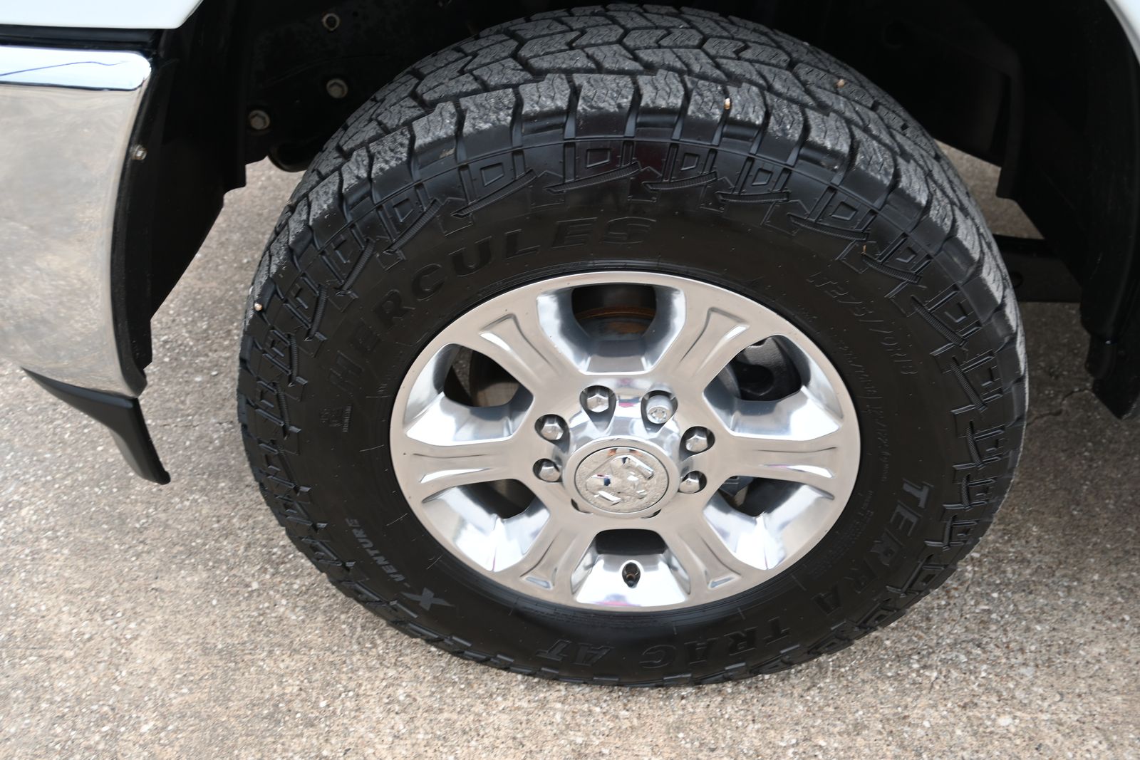 2024 Ram 2500 Big Horn photo 2