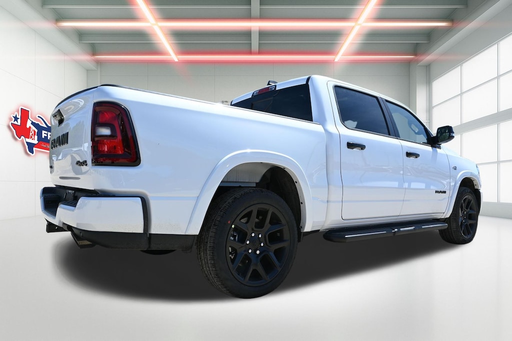 New 2026 Ram 1500 LARAMIE CREW CAB 4X4 5'7 BOX Pickup