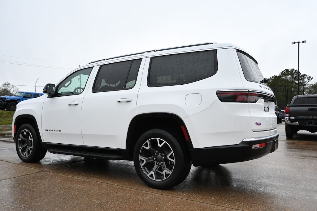 Used 2024 Jeep Wagoneer Series III SUV