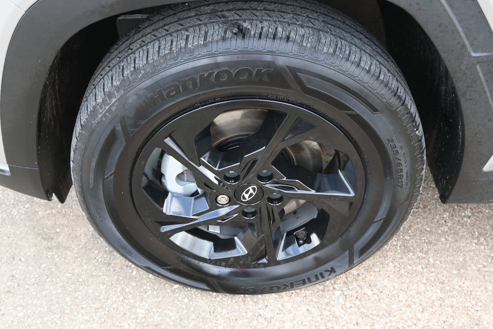 2024 Hyundai Tucson SEL photo 2