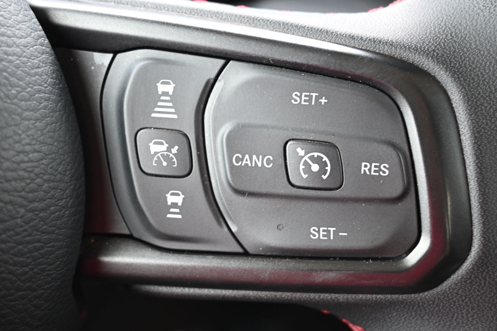 2024 Jeep Wrangler 4-Door Rubicon - Photo 11