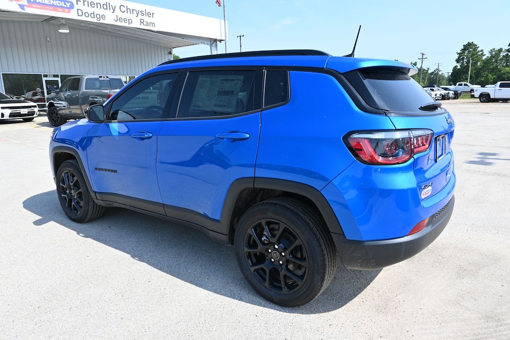 New 2026 Jeep Compass LATITUDE ALTITUDE 4X4 Sport Utility