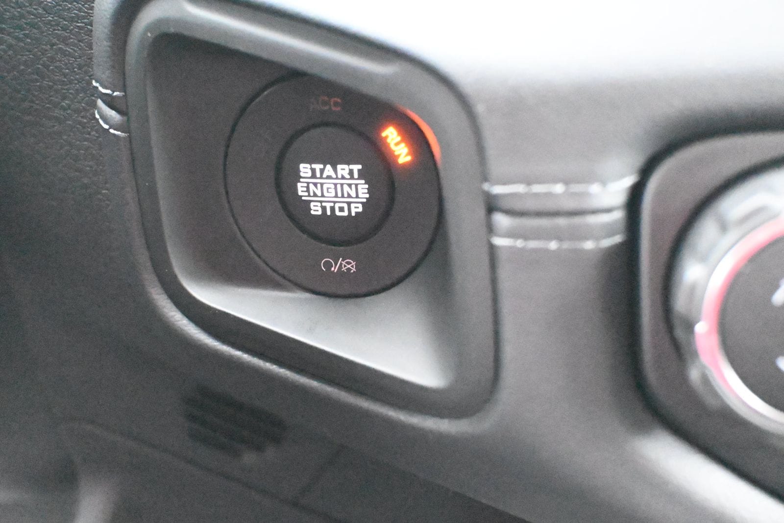 2025 Jeep Wrangler 4-Door Rubicon - Photo 13