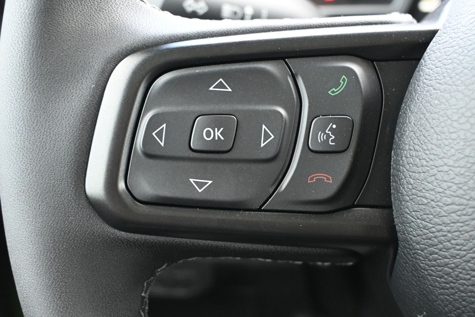 2025 Jeep Gladiator Rubicon - Photo 11
