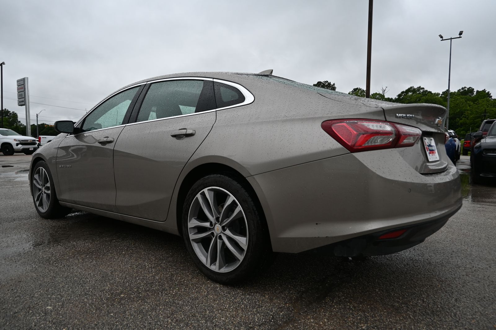 Used 2024 Chevrolet Malibu 2LT with VIN 1G1ZE5STXRF183102 for sale in Liberty, TX