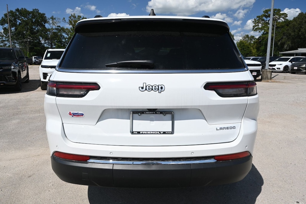 New 2026 Jeep Grand Cherokee L LAREDO X 4X2 Sport Utility