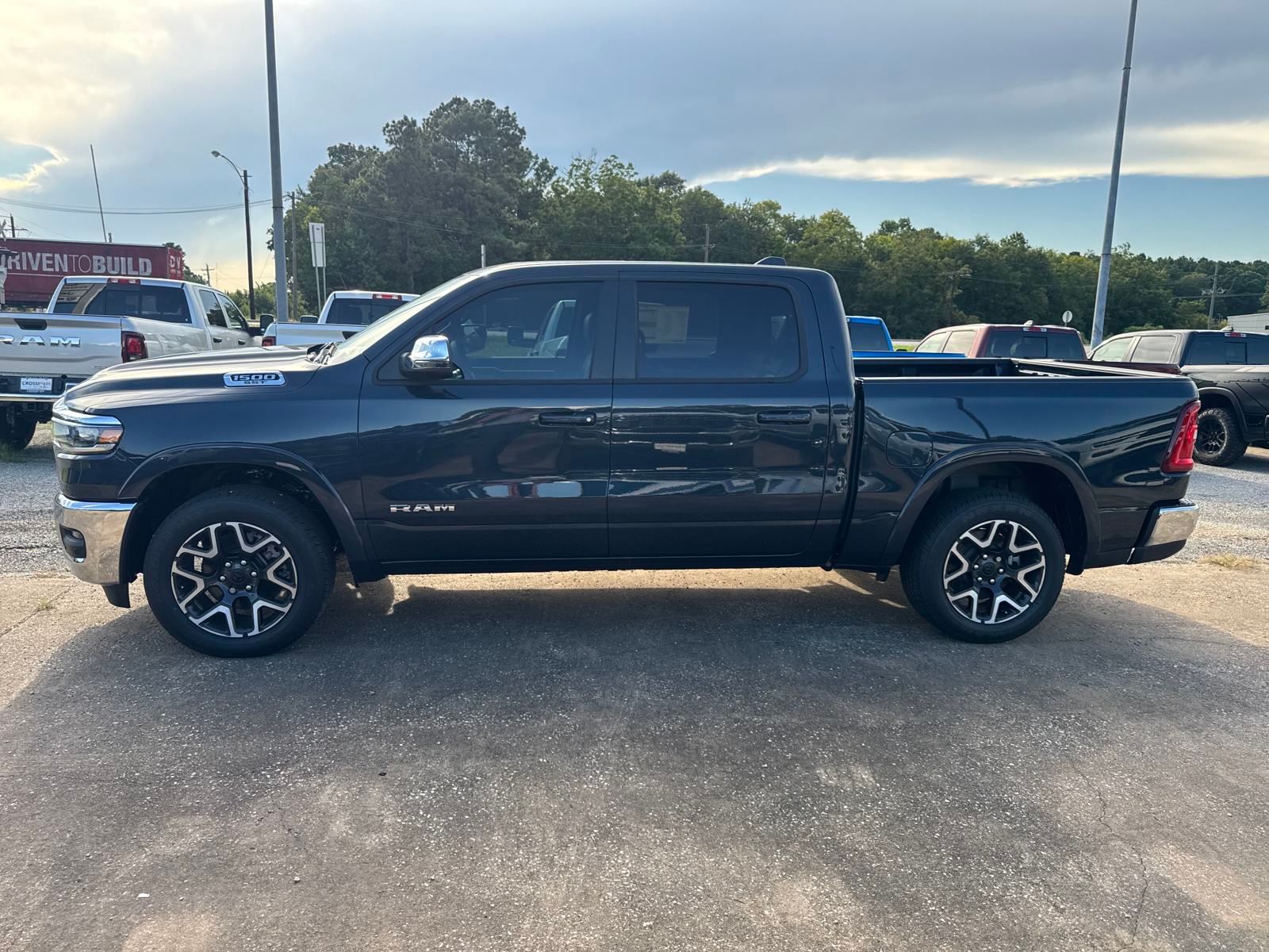 2025 Ram 1500 Laramie photo 2