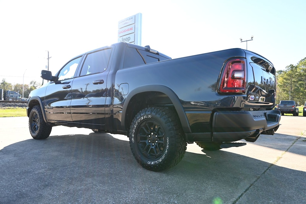 New 2026 Ram 1500 REBEL CREW CAB 4X4 5'7 BOX Pickup