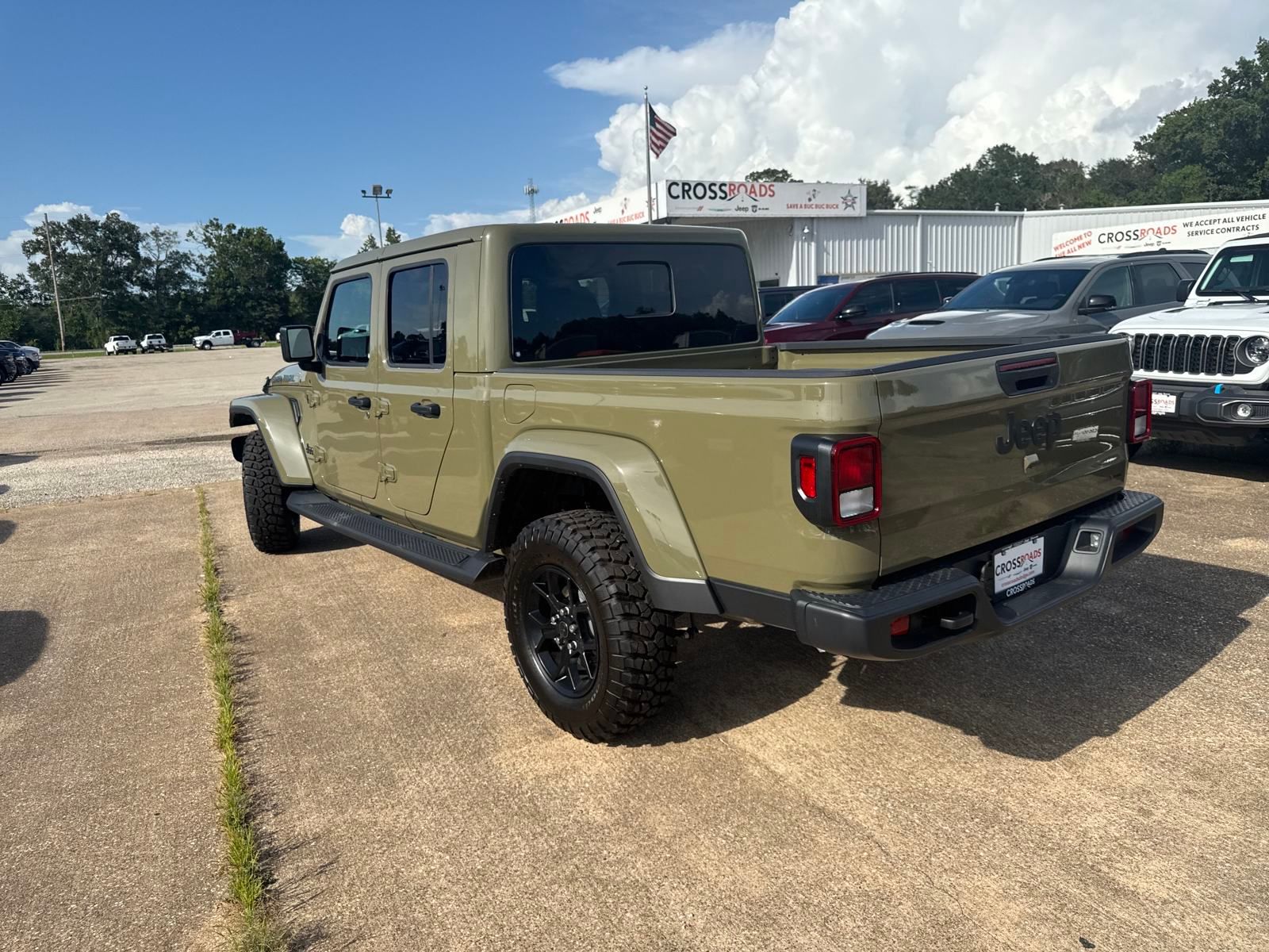 2025 Jeep Gladiator Texas Trail photo 3