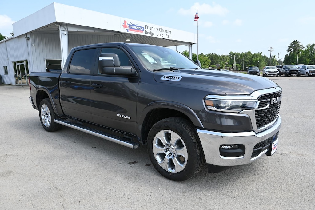 New 2026 Ram 1500 BIG HORN CREW CAB 4X4 5'7 BOX Pickup