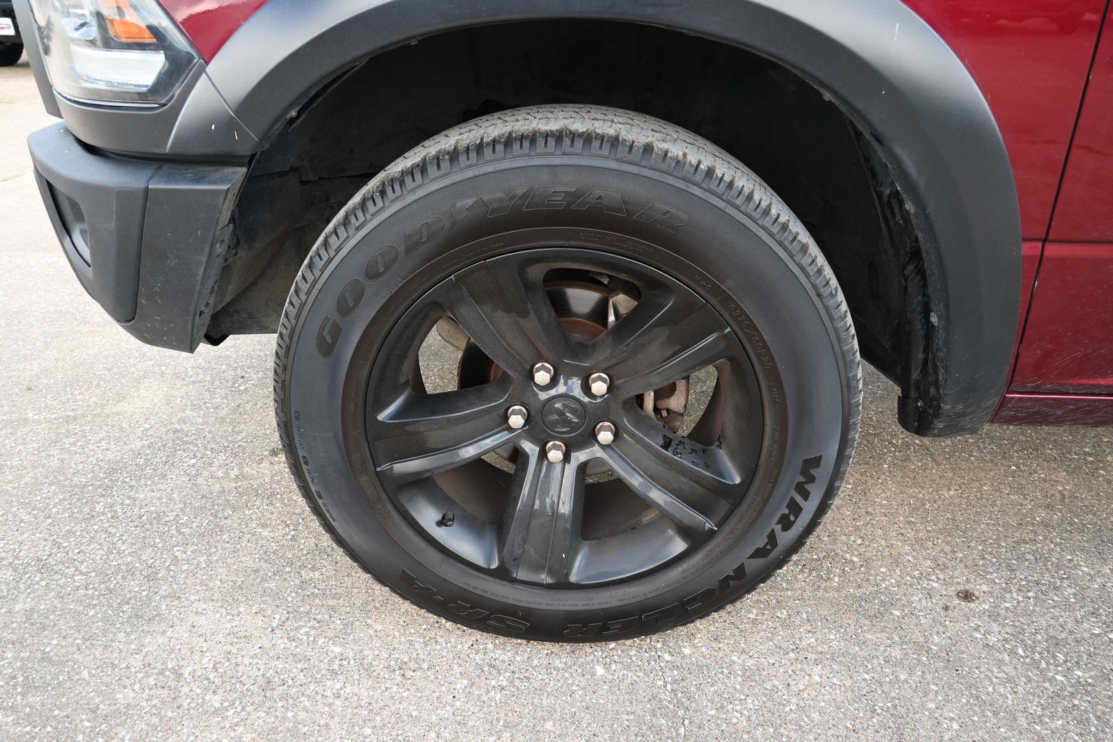 2024 Ram 1500 Classic SLT Warlock photo 2