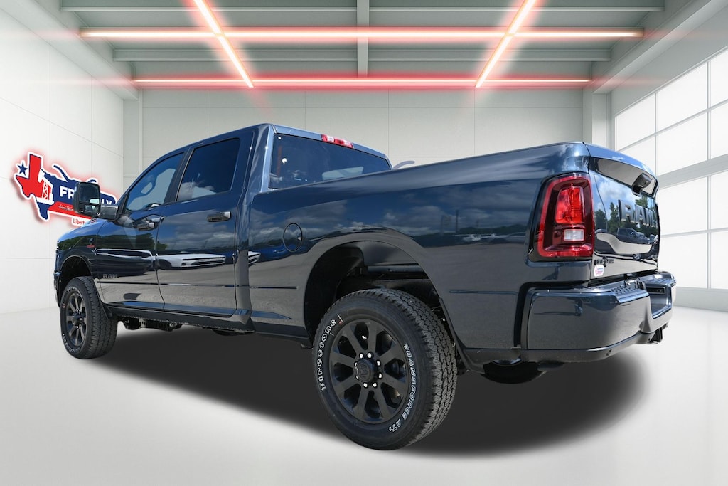 New 2026 Ram 2500 LONE STAR CREW CAB 4X4 6'4 BOX Pickup
