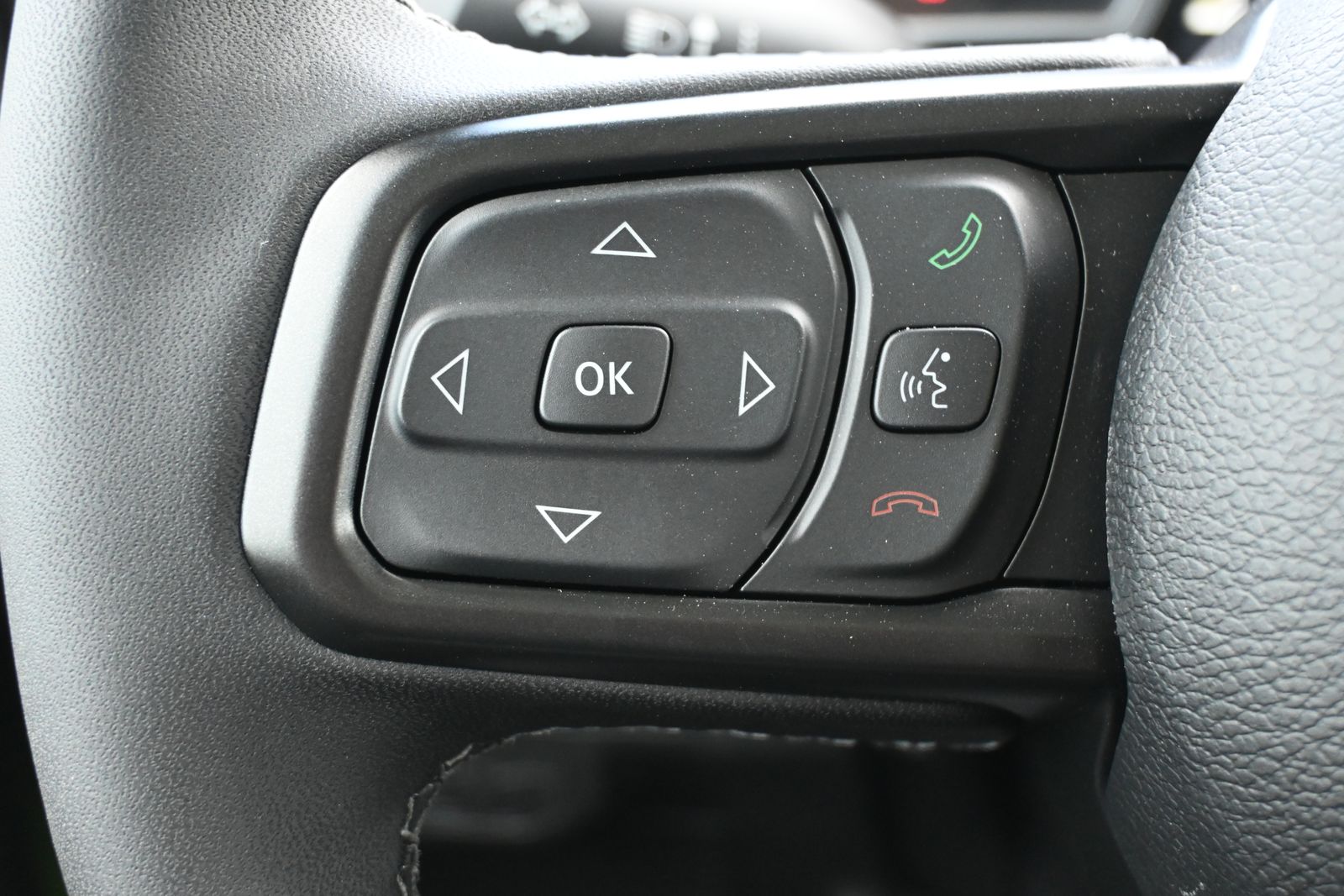 2025 Jeep Gladiator Rubicon - Photo 11