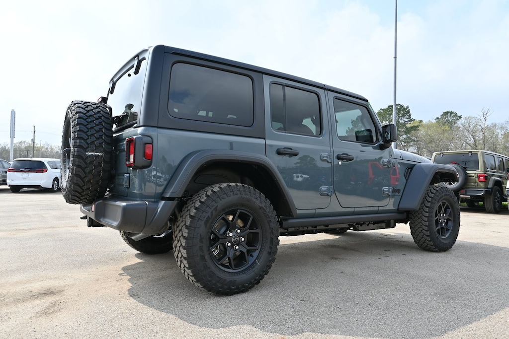 New 2026 Jeep Wrangler 4-DOOR WILLYS Sport Utility