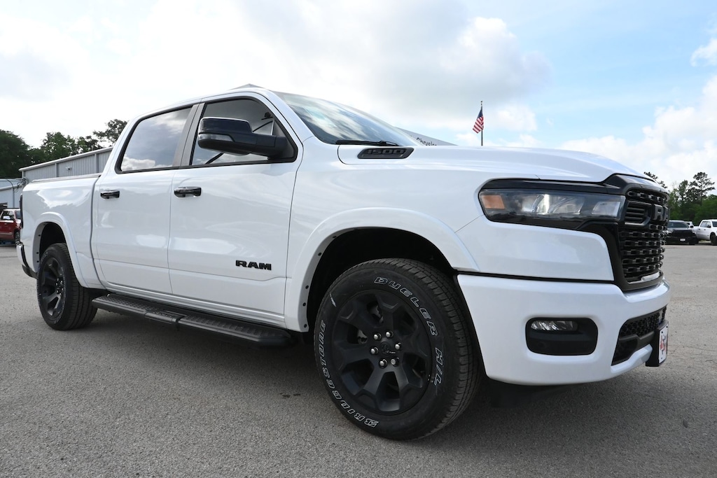 New 2026 Ram 1500 BIG HORN CREW CAB 4X4 5'7 BOX Pickup