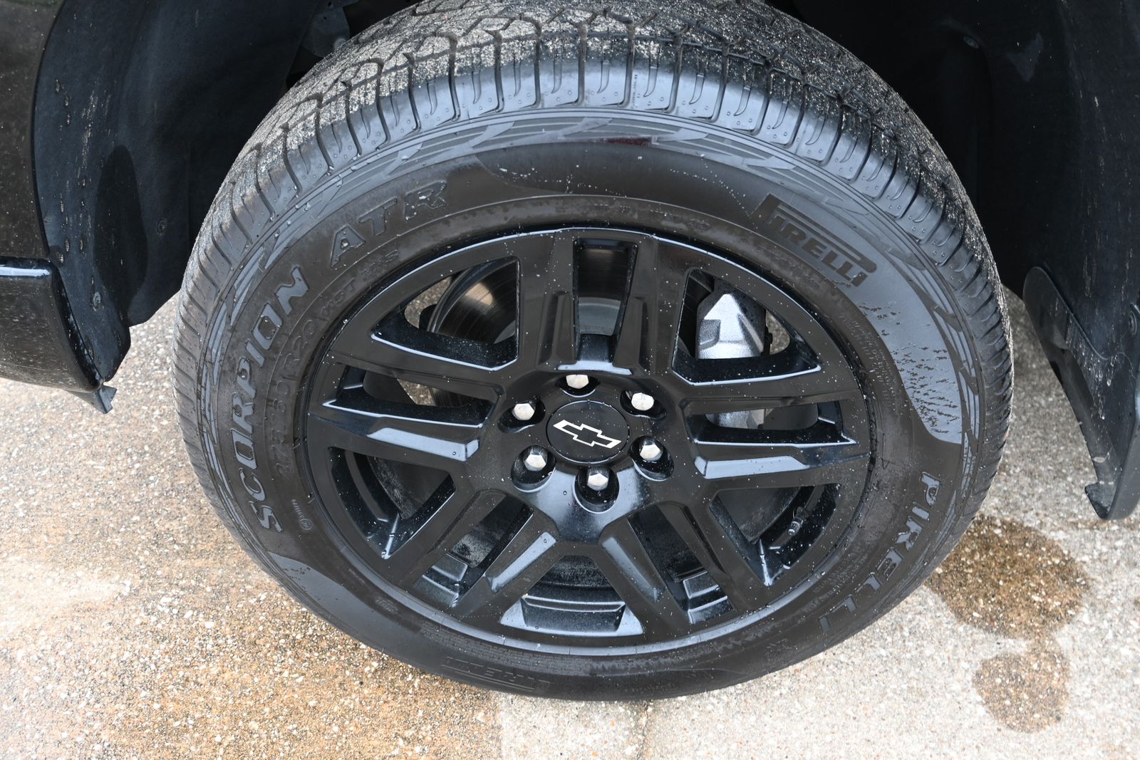 2023 Chevrolet Silverado 1500 Custom Trail Boss photo 2