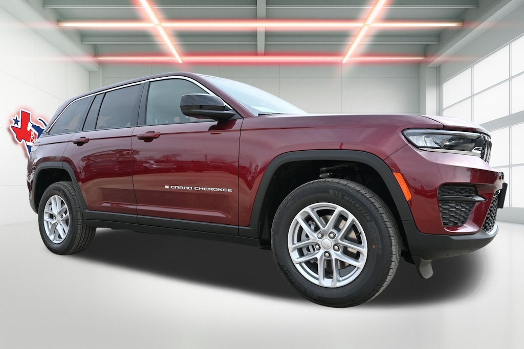 New 2026 Jeep Grand Cherokee LAREDO X 4X4 Sport Utility