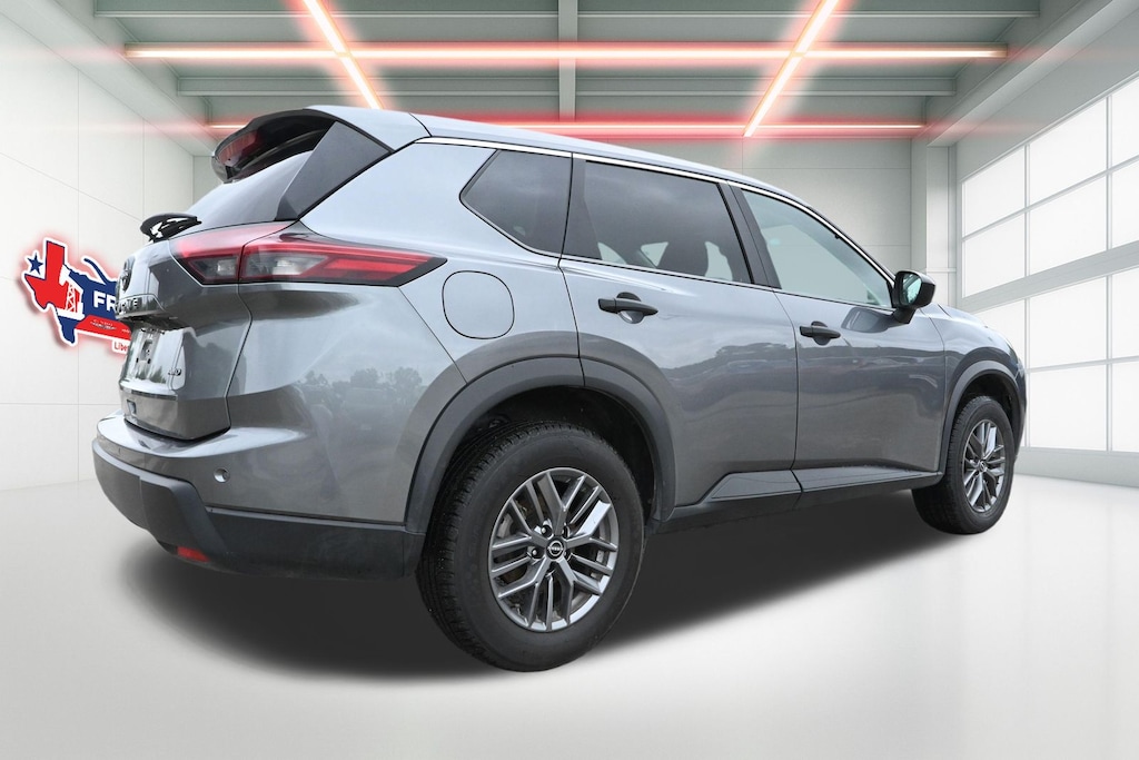 Used 2024 Nissan Rogue S SUV