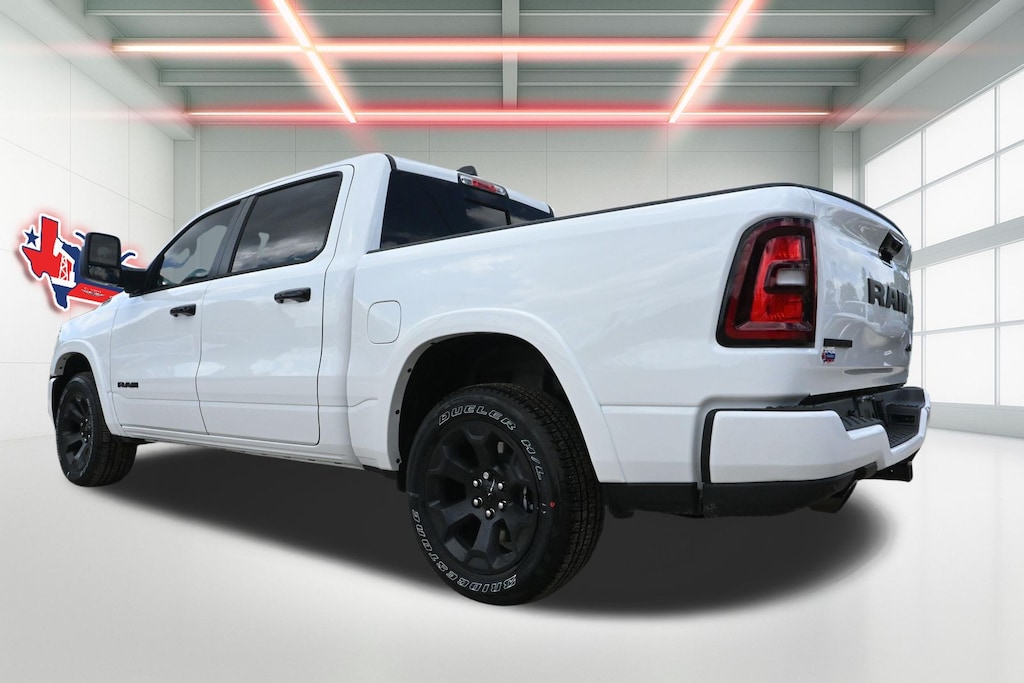 New 2026 Ram 1500 BIG HORN CREW CAB 4X4 5'7 BOX Pickup