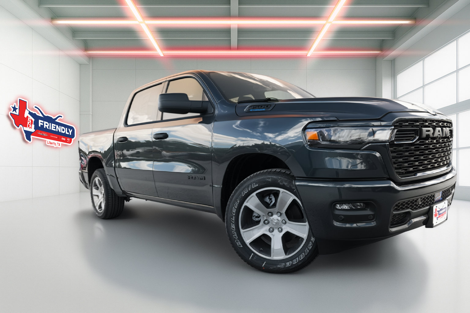 2027 Ram 1500 EXPRESS CREW CAB 4X2 5'7 BOX Pickup