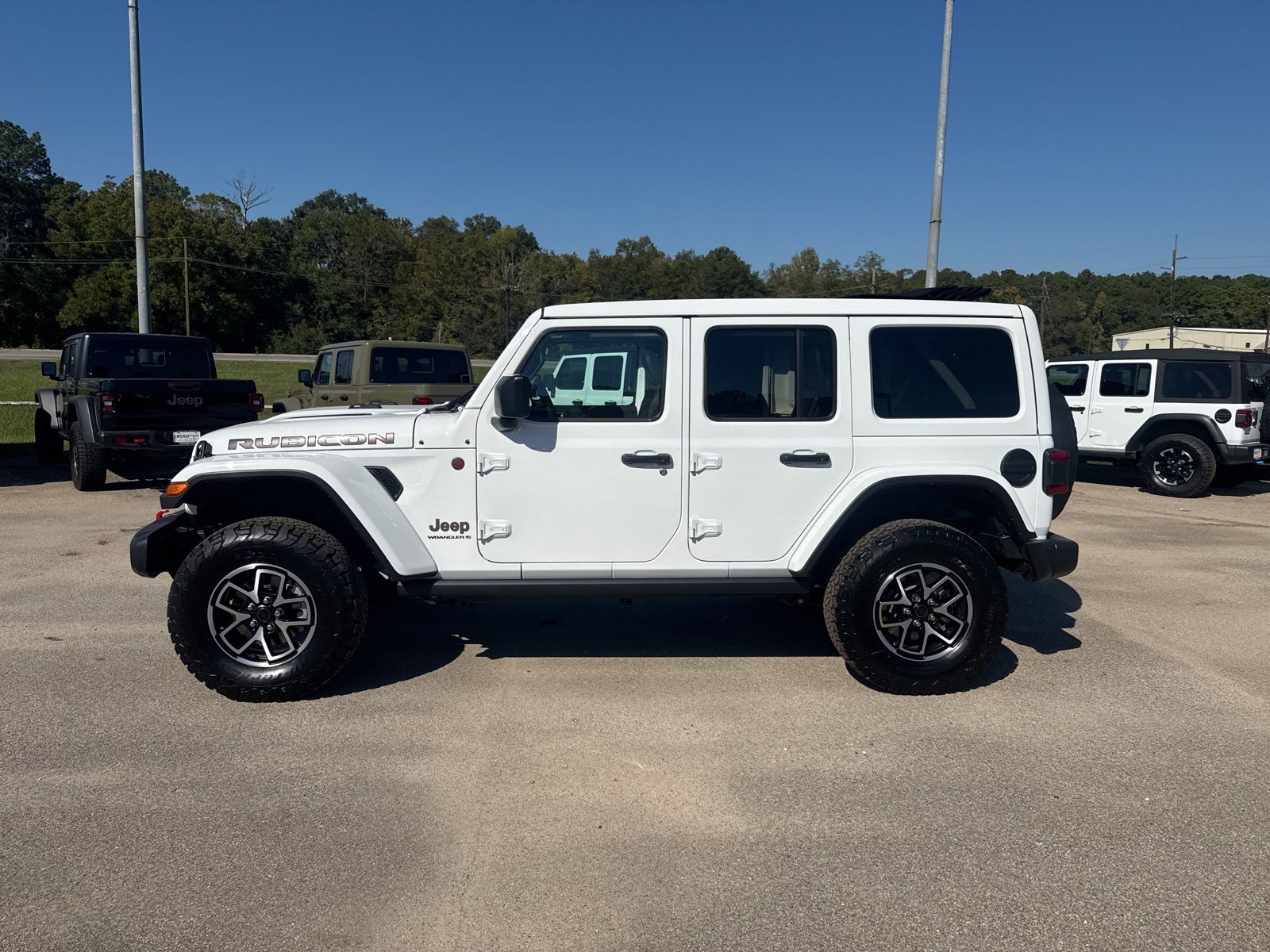 2025 Jeep Wrangler Rubicon photo 2