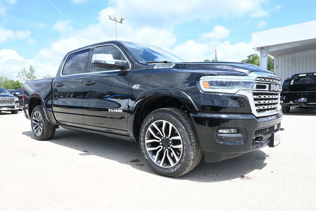 New 2026 Ram 1500 LIMITED LONGHORN CREW CAB 4X4 5'7 BOX Pickup
