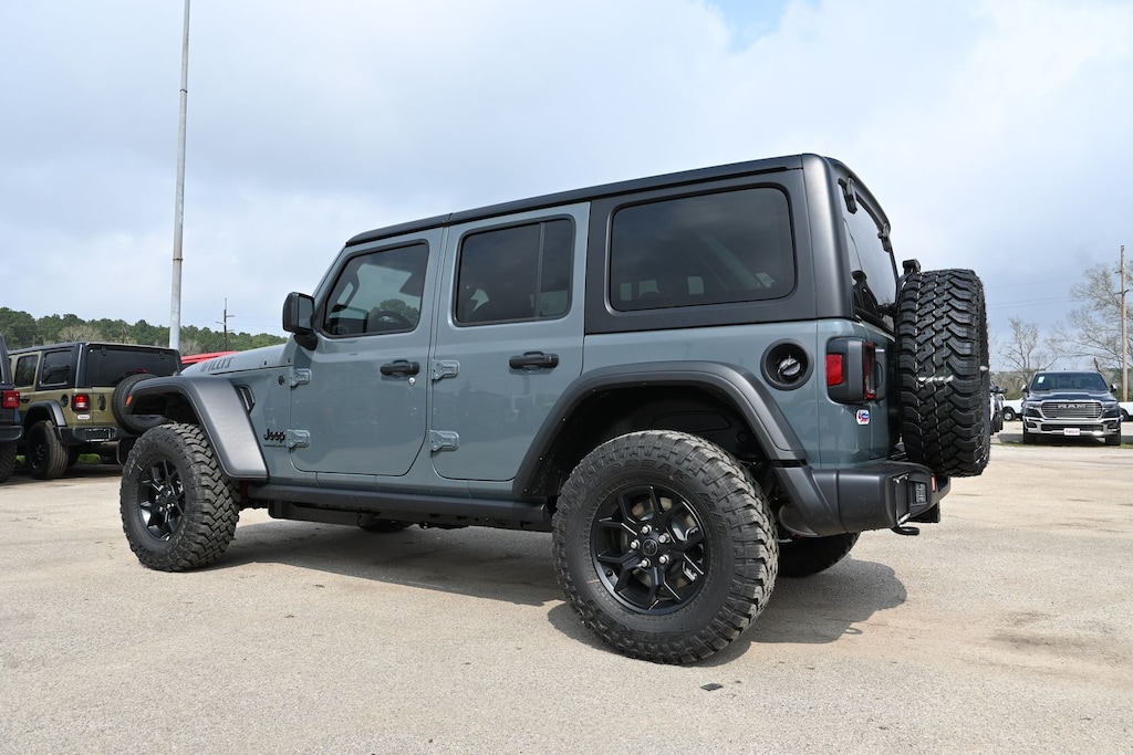 New 2026 Jeep Wrangler 4-DOOR WILLYS Sport Utility
