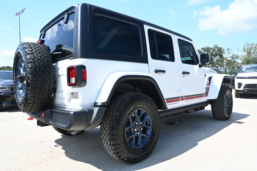 New 2026 Jeep Wrangler 4-Door Sport Sport Utility