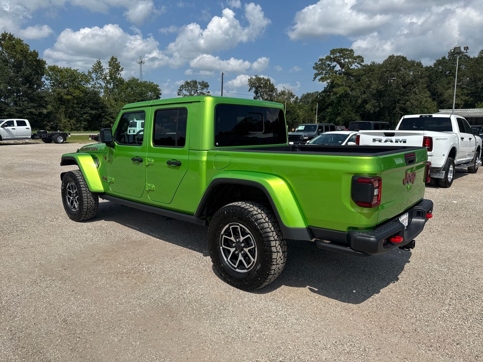 2025 Jeep Gladiator Rubicon photo 3