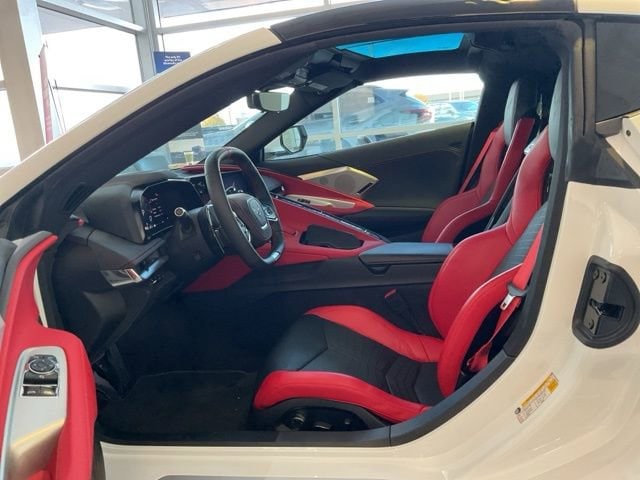 2025 Chevrolet Corvette 2LZ - Photo 14