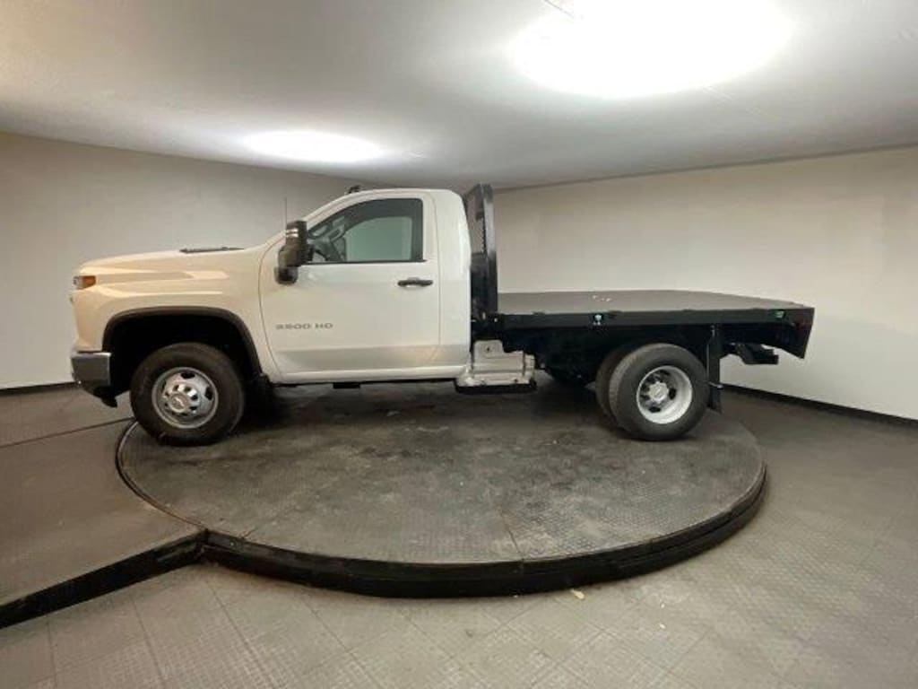 New 2026 Chevrolet Silverado 3500 HD Chassis Cab Work Truck Truck