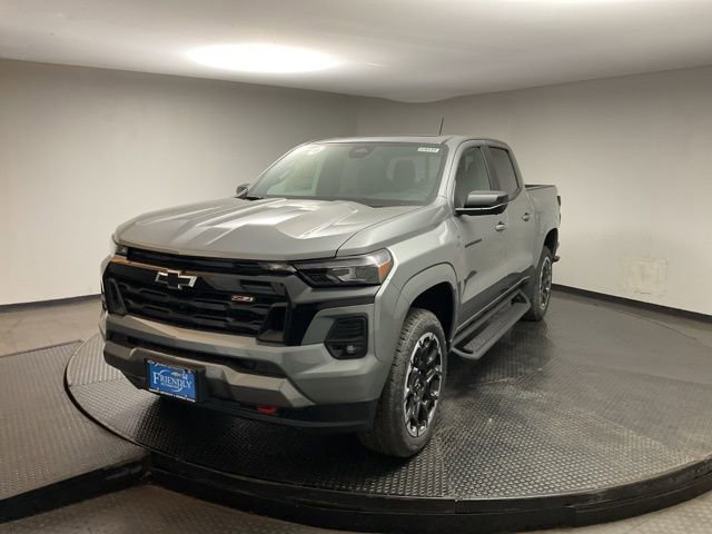 2026 Chevrolet Colorado Z71 photo 3