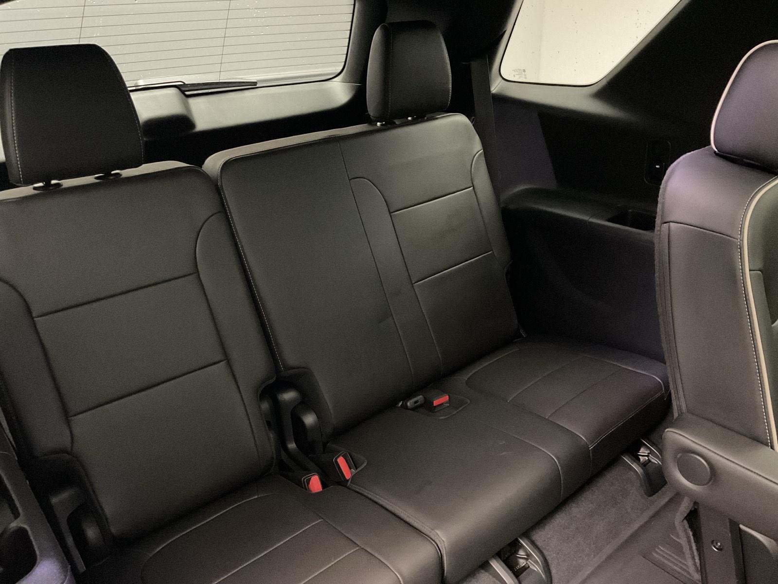 2023 Chevrolet Traverse Premier - Photo 32