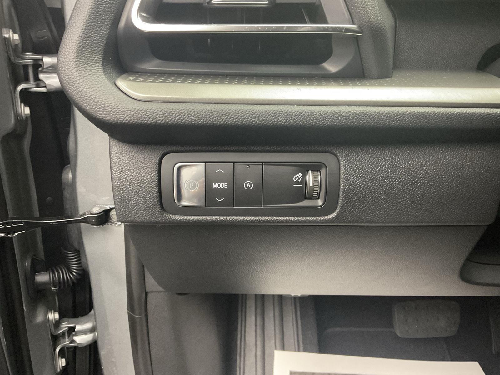 2026 Chevrolet Traverse LT - Photo 13