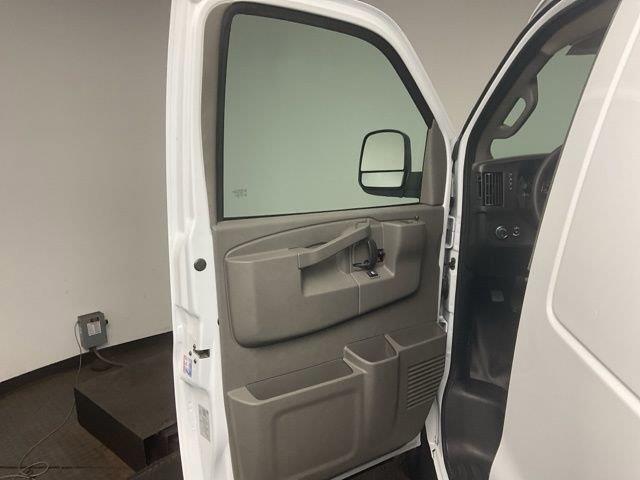 2026 Chevrolet Express Cargo Work Van - Photo 9