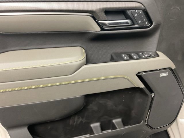 2026 Chevrolet Silverado 1500 ZR2 - Photo 10