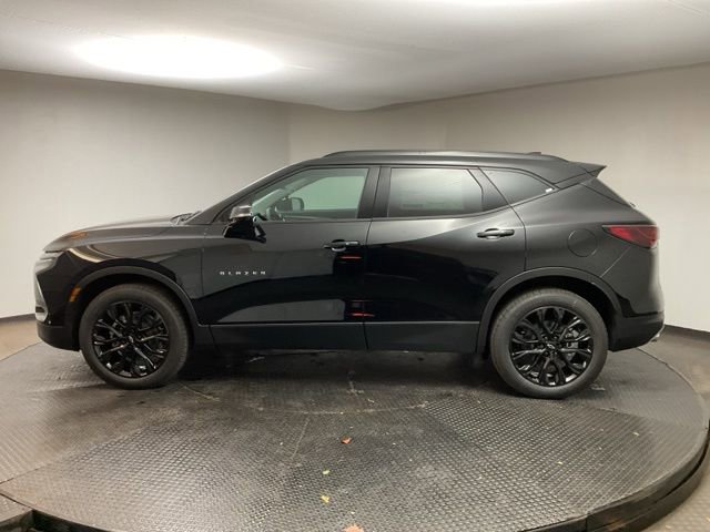 2026 Chevrolet Blazer 3LT photo 2